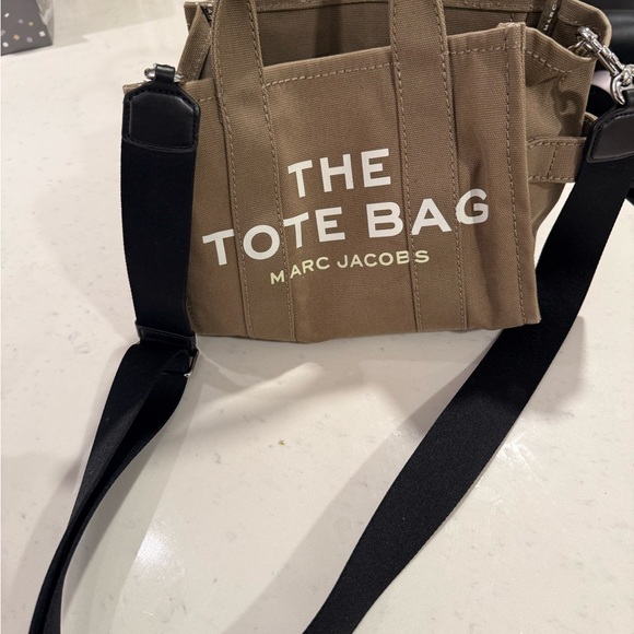 Marc Jacobs Tan Tote Bag - Picture 5 of 5